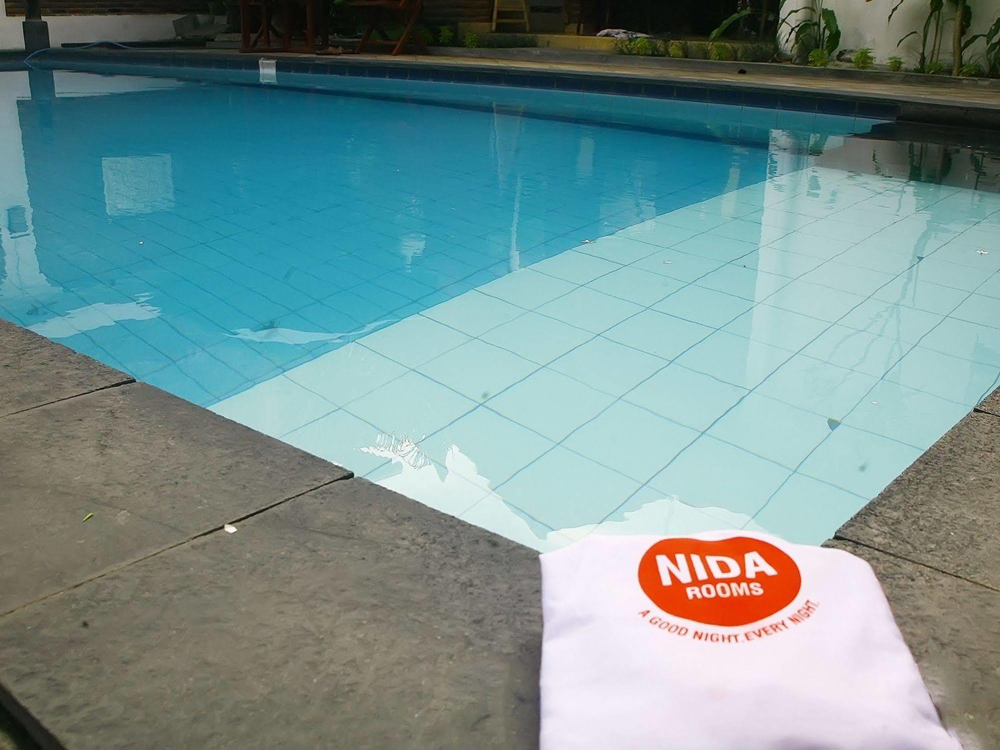 Oyo 326 Ndalem Padma Asri Residence Sleman  Bagian luar foto